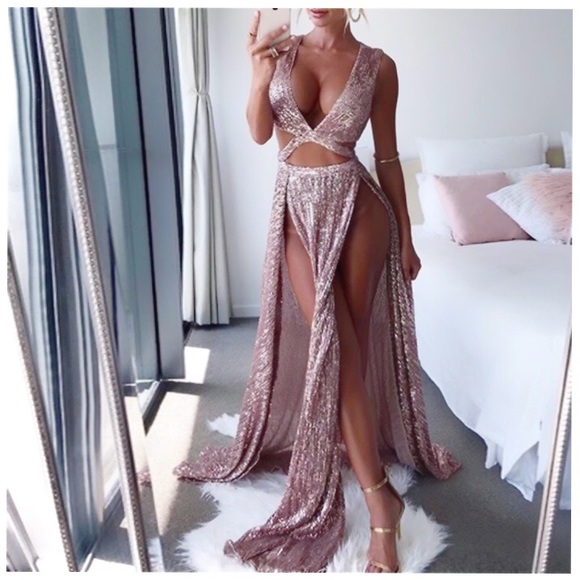 sexy cut out plunge neck high slit long dress🥂✨ - Picture 5 of 5